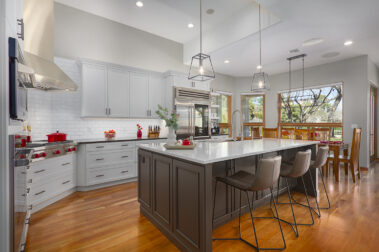 Custom quartz kitchen countertop